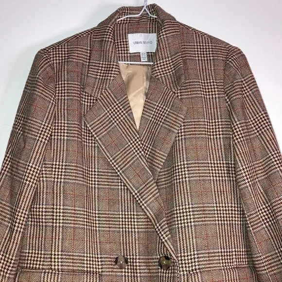 ASOS Urban Revivo check double breasted blazer in multi 6 - Picture 2 of 9